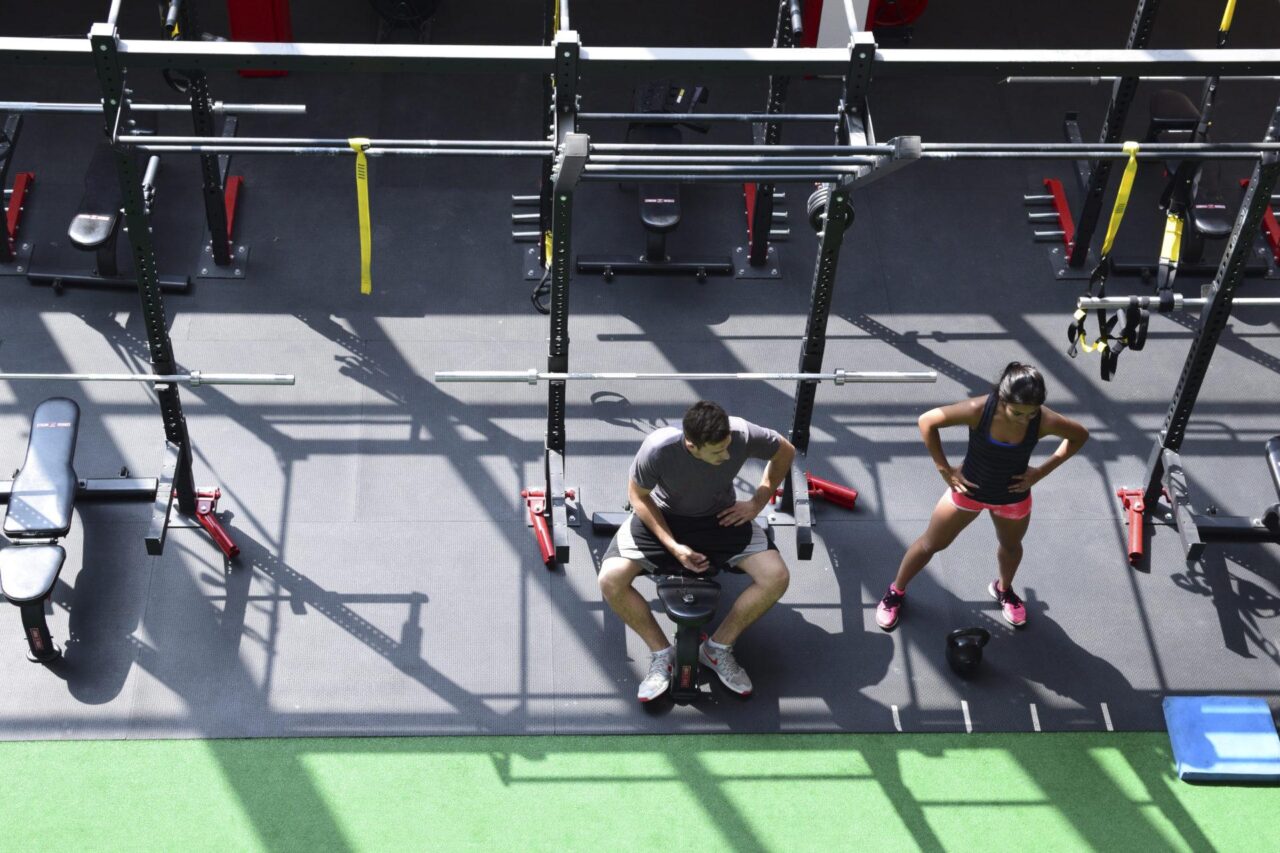 hit-the-gym_t20_GG1n8E